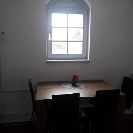 Plitzner Belvarosi Apartmanhaz Erlau