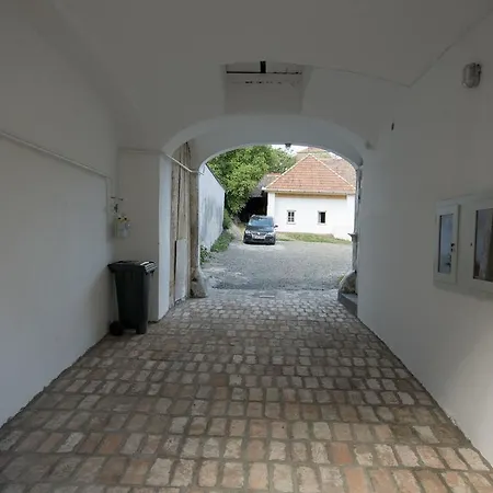 Appartement Plitzner Belvarosi Apartmanhaz *