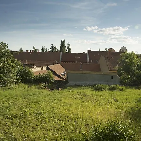 Plitzner Belvarosi Apartmanhaz