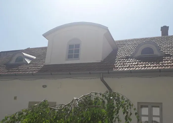 Appartement Plitzner Belvarosi Apartmanhaz Eger